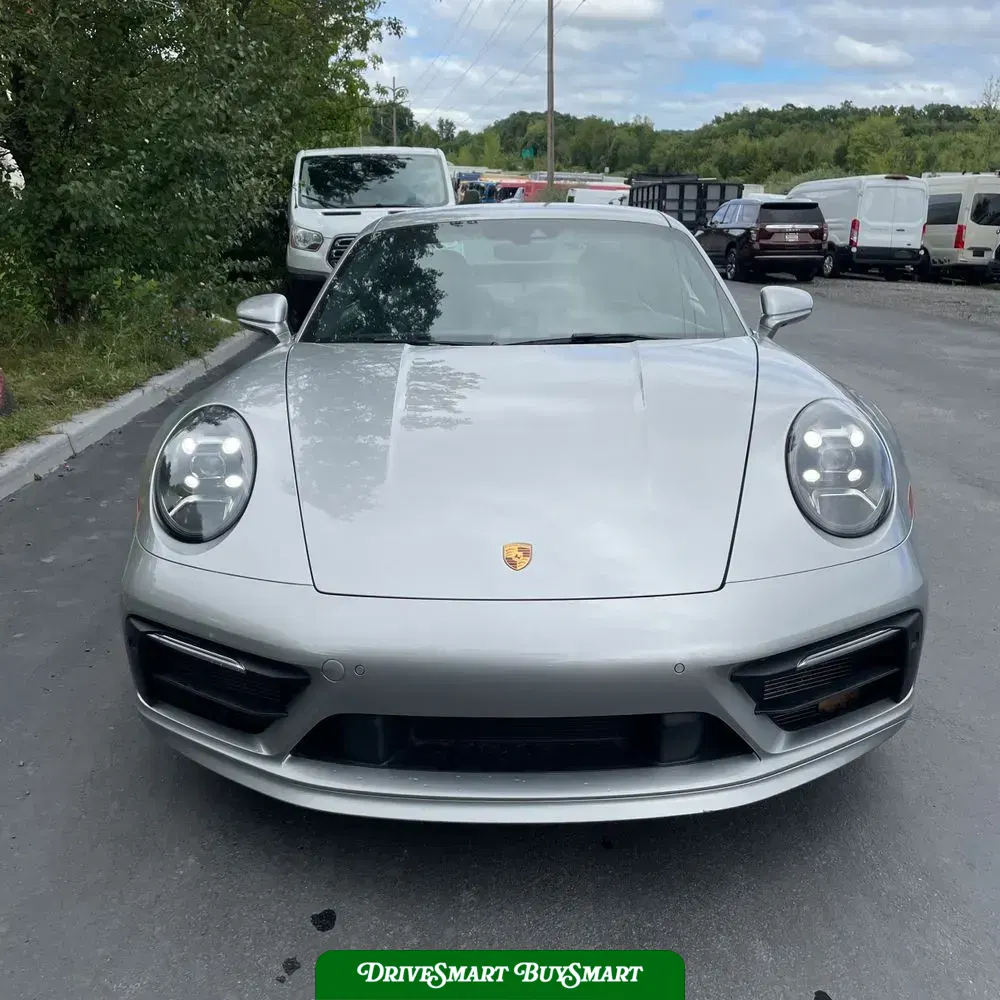 2021 Porsche 911 Carrera