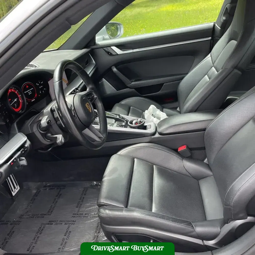 2021 Porsche 911 Carrera