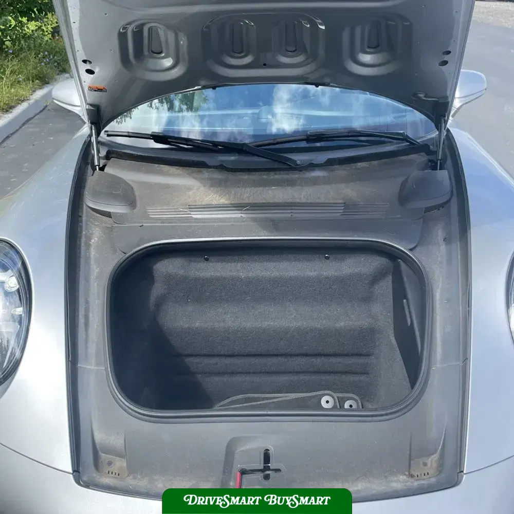 2021 Porsche 911 Carrera