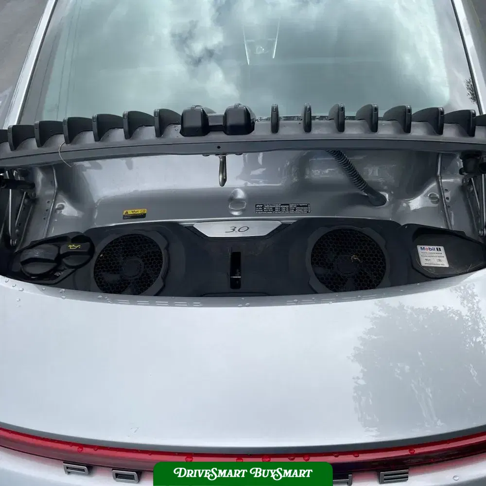 2021 Porsche 911 Carrera