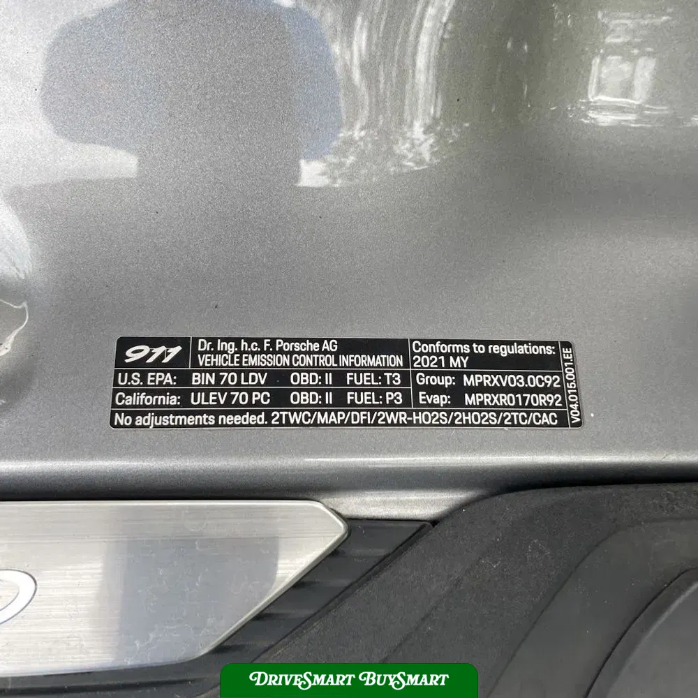 2021 Porsche 911 Carrera