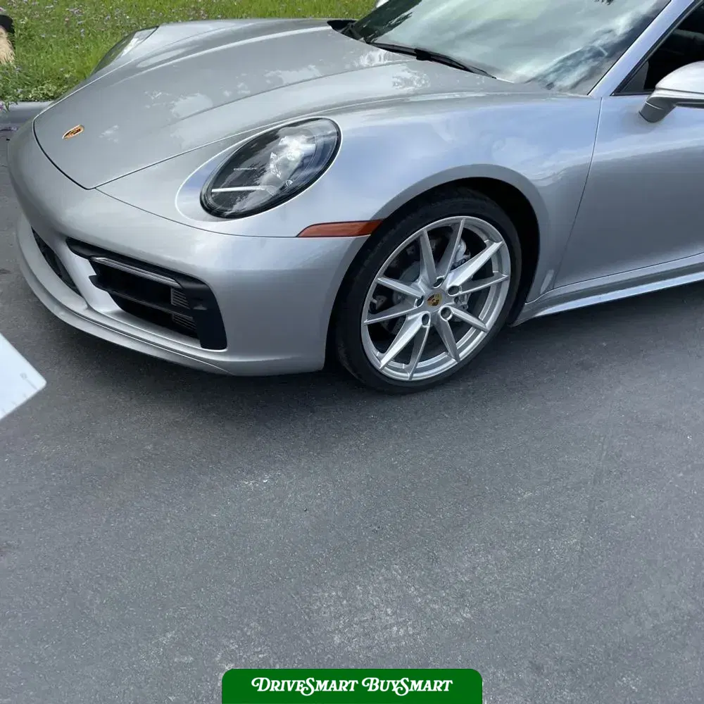 2021 Porsche 911 Carrera