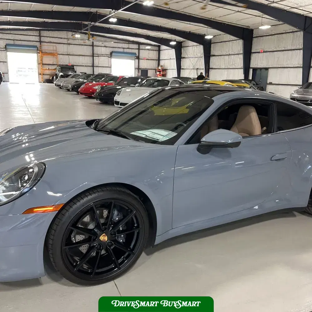 2023 Porsche 911 Carrera
