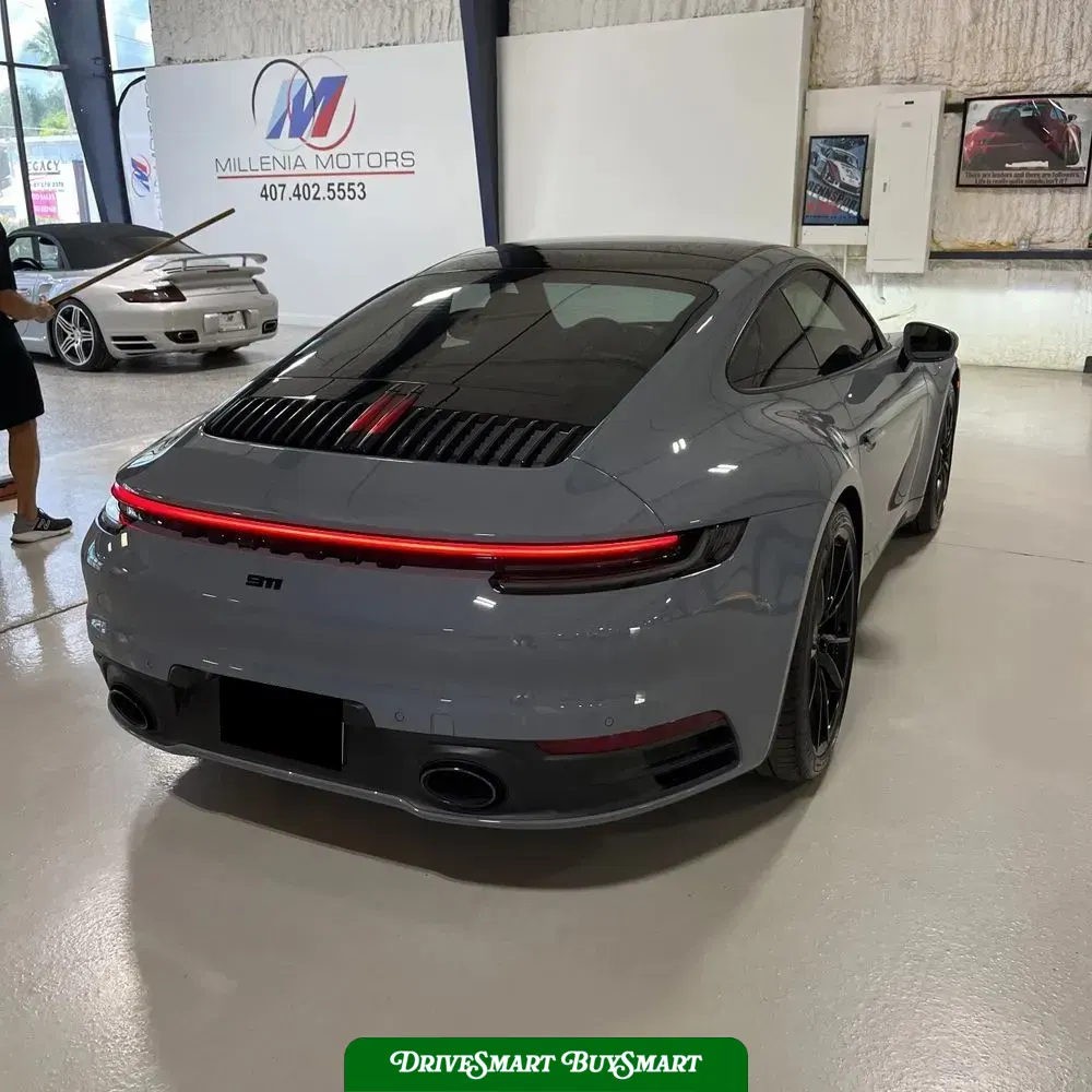 2023 Porsche 911 Carrera