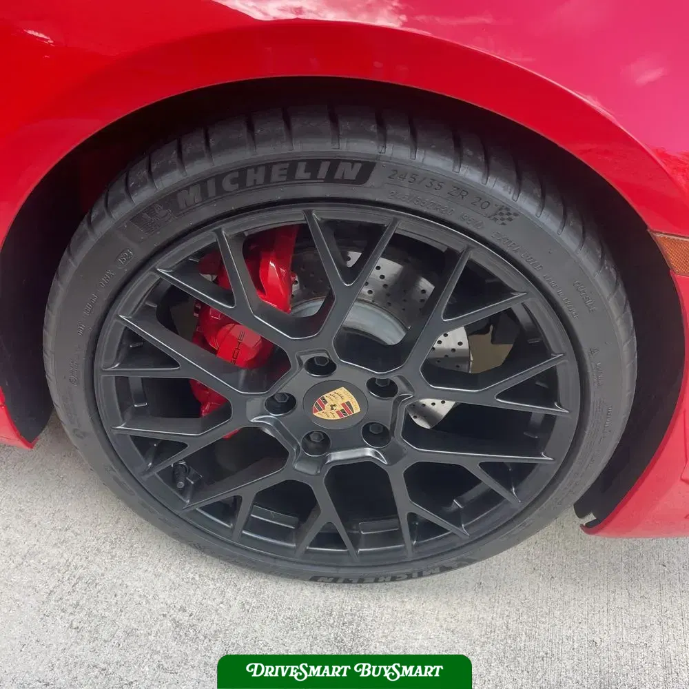 2024 Porsche 911 Carrera