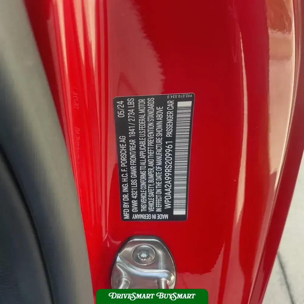 2024 Porsche 911 Carrera