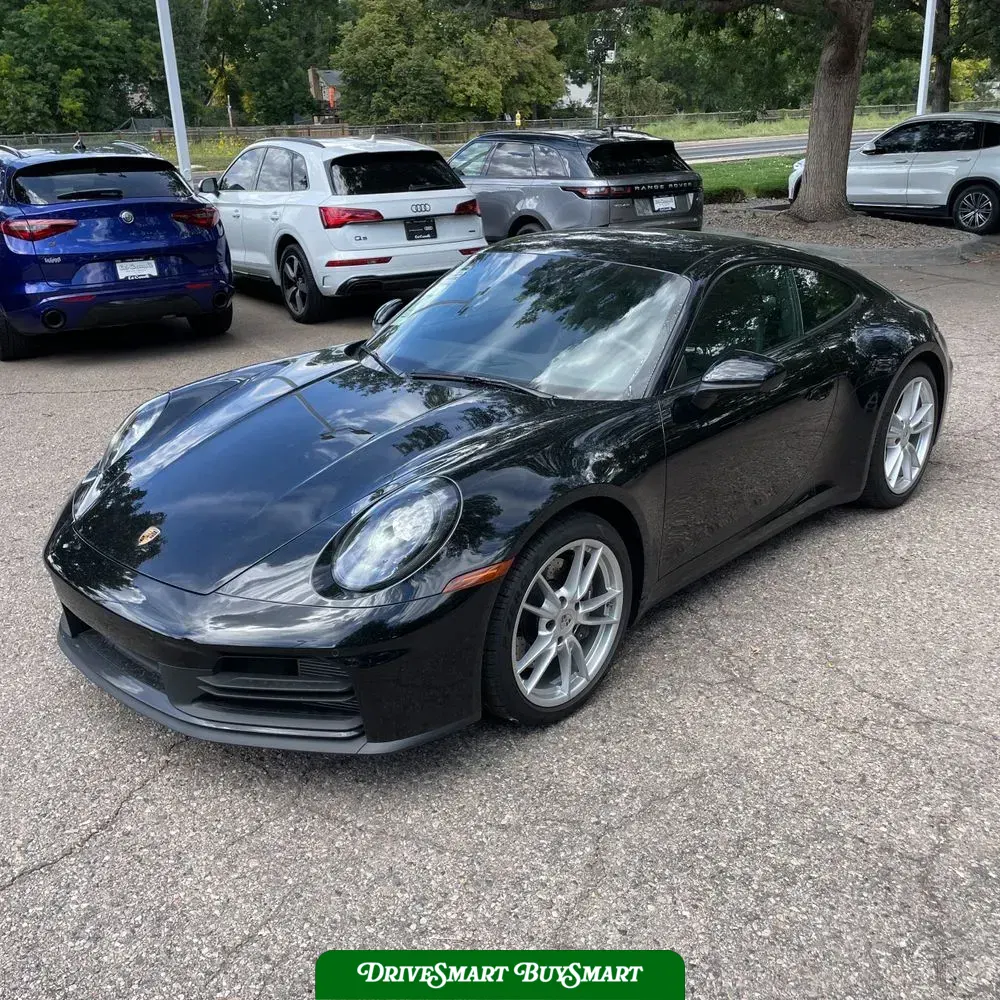 2025 Porsche 911 Carrera