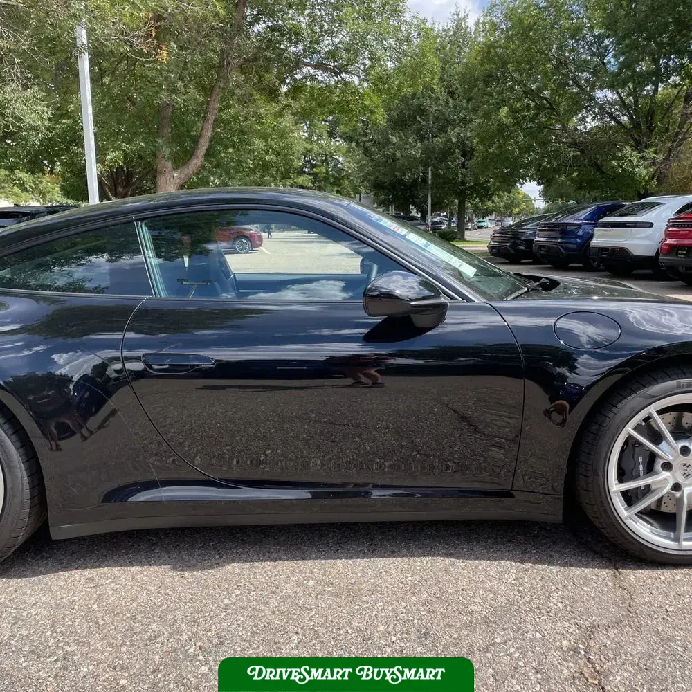 2025 Porsche 911 Carrera