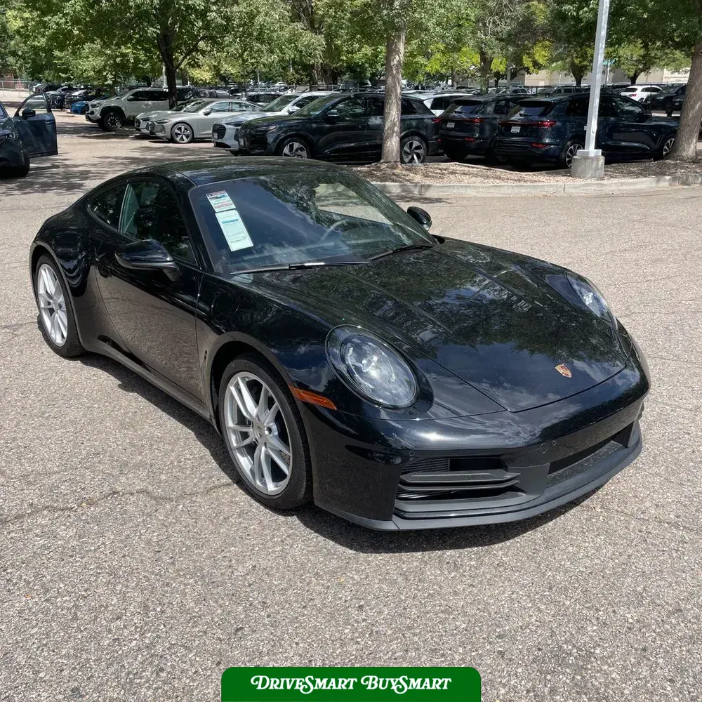2025 Porsche 911 Carrera