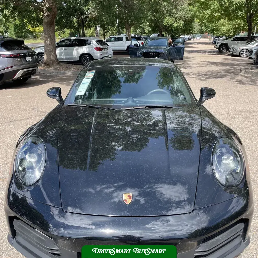 2025 Porsche 911 Carrera