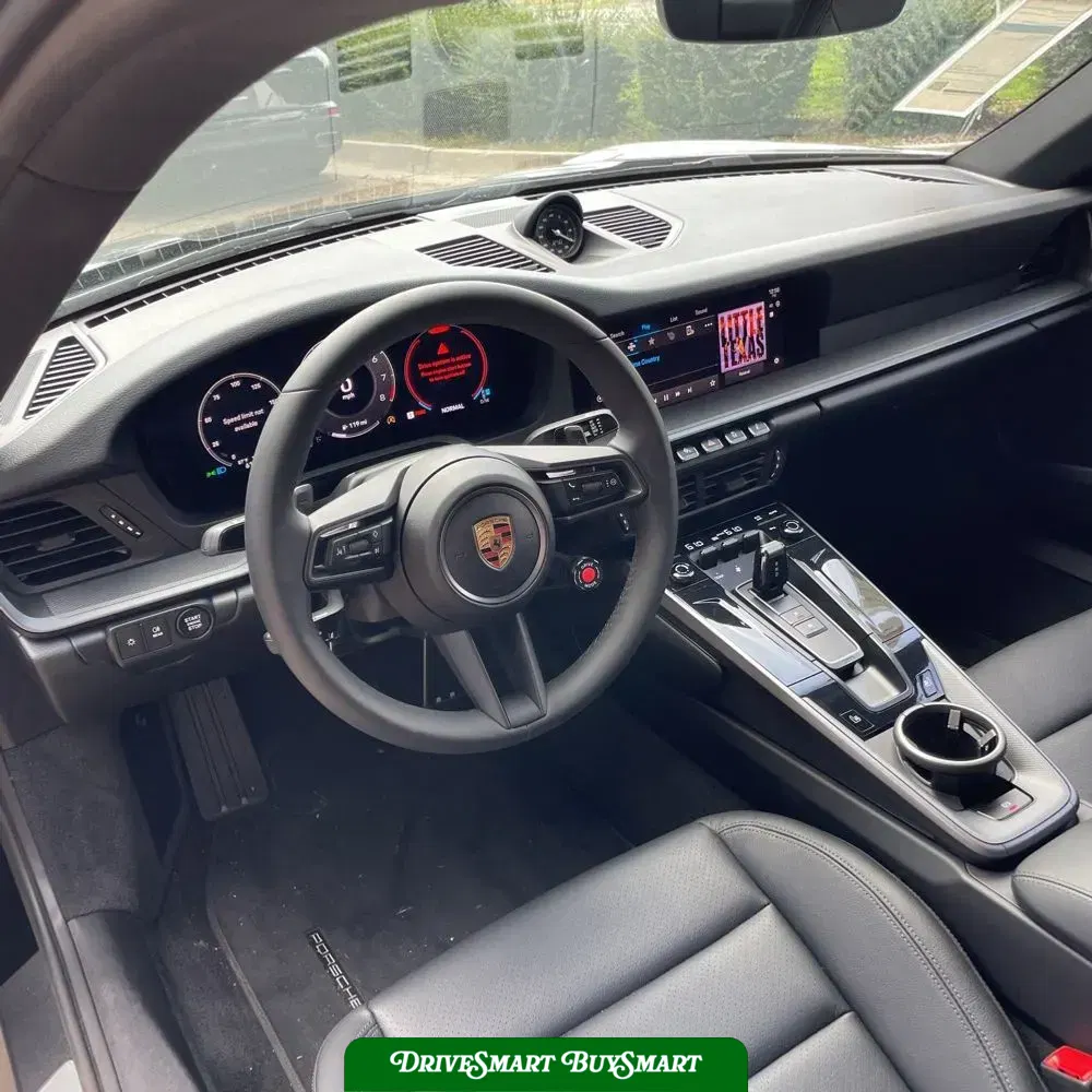 2025 Porsche 911 Carrera