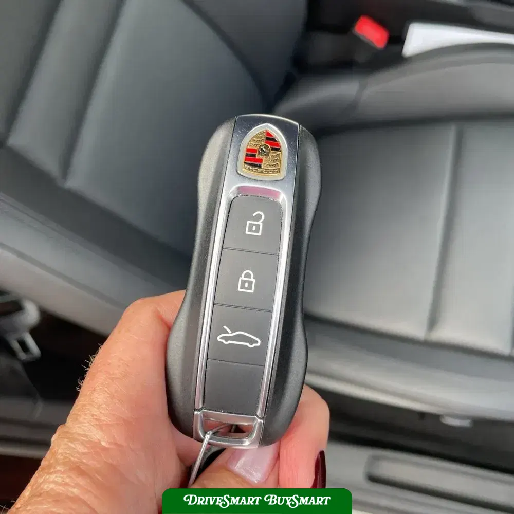 2025 Porsche 911 Carrera