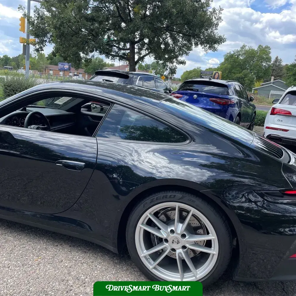 2025 Porsche 911 Carrera