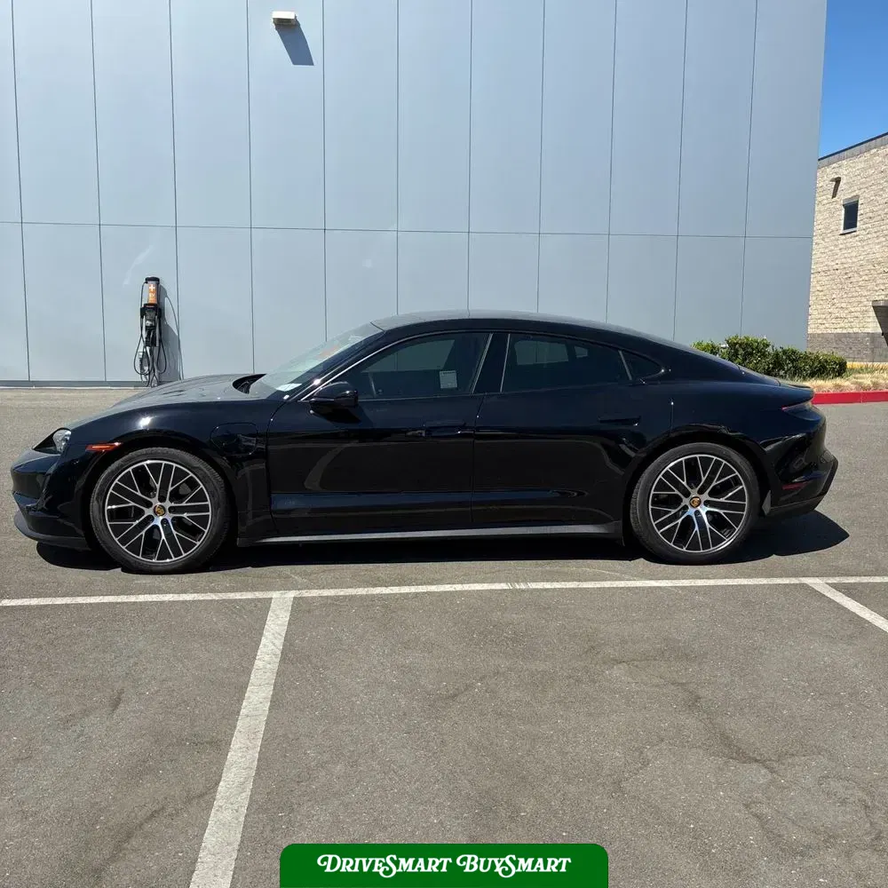 2023 Porsche Taycan Base