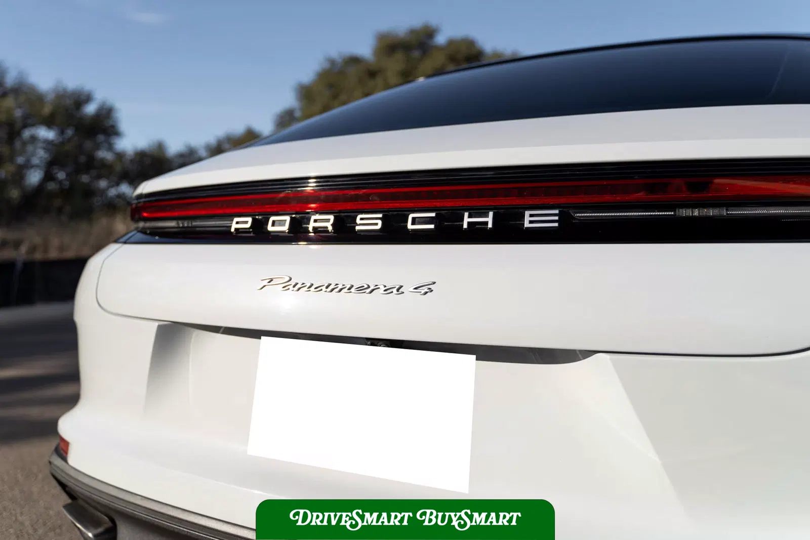 2024 Porsche Panamera 4