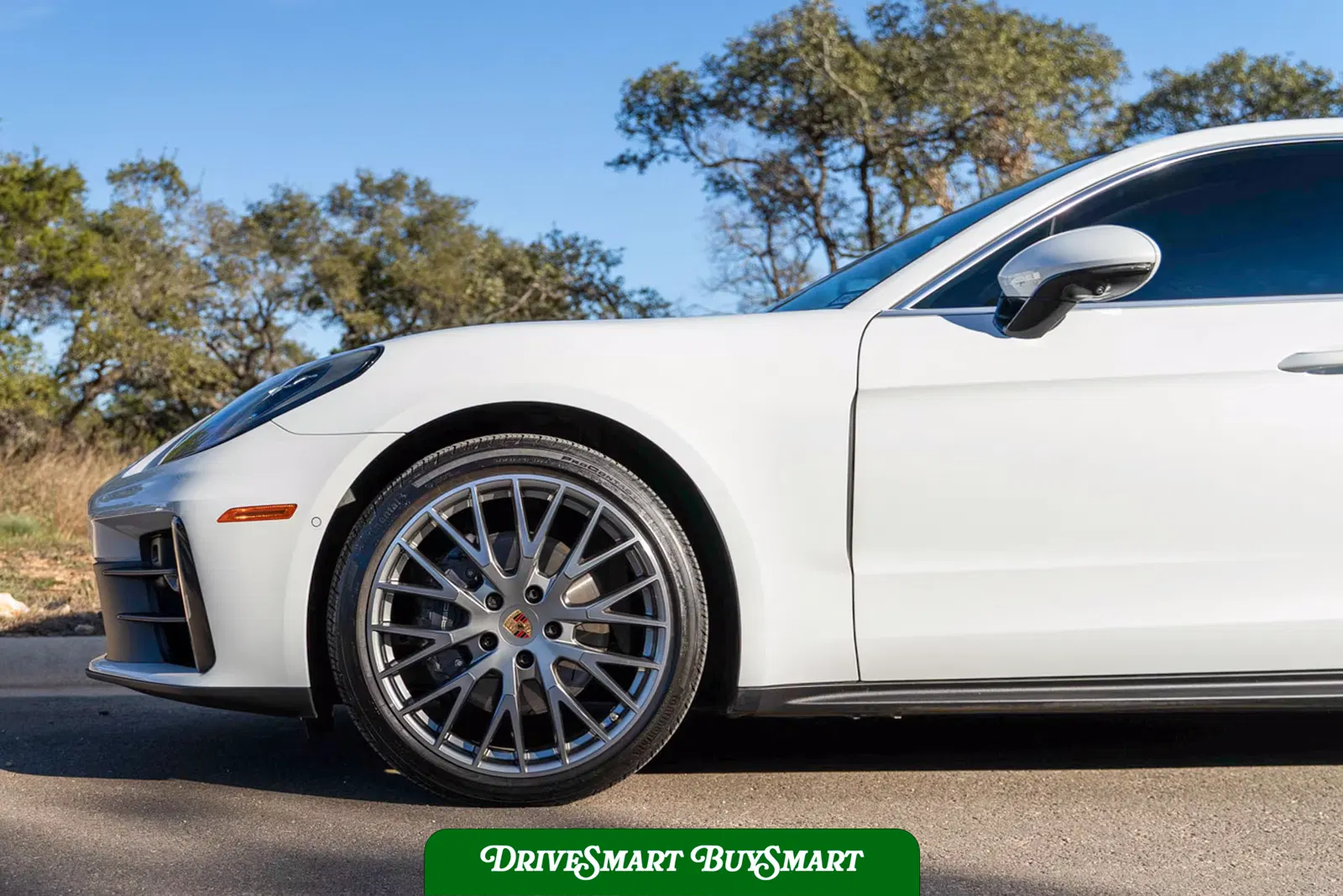 2024 Porsche Panamera 4