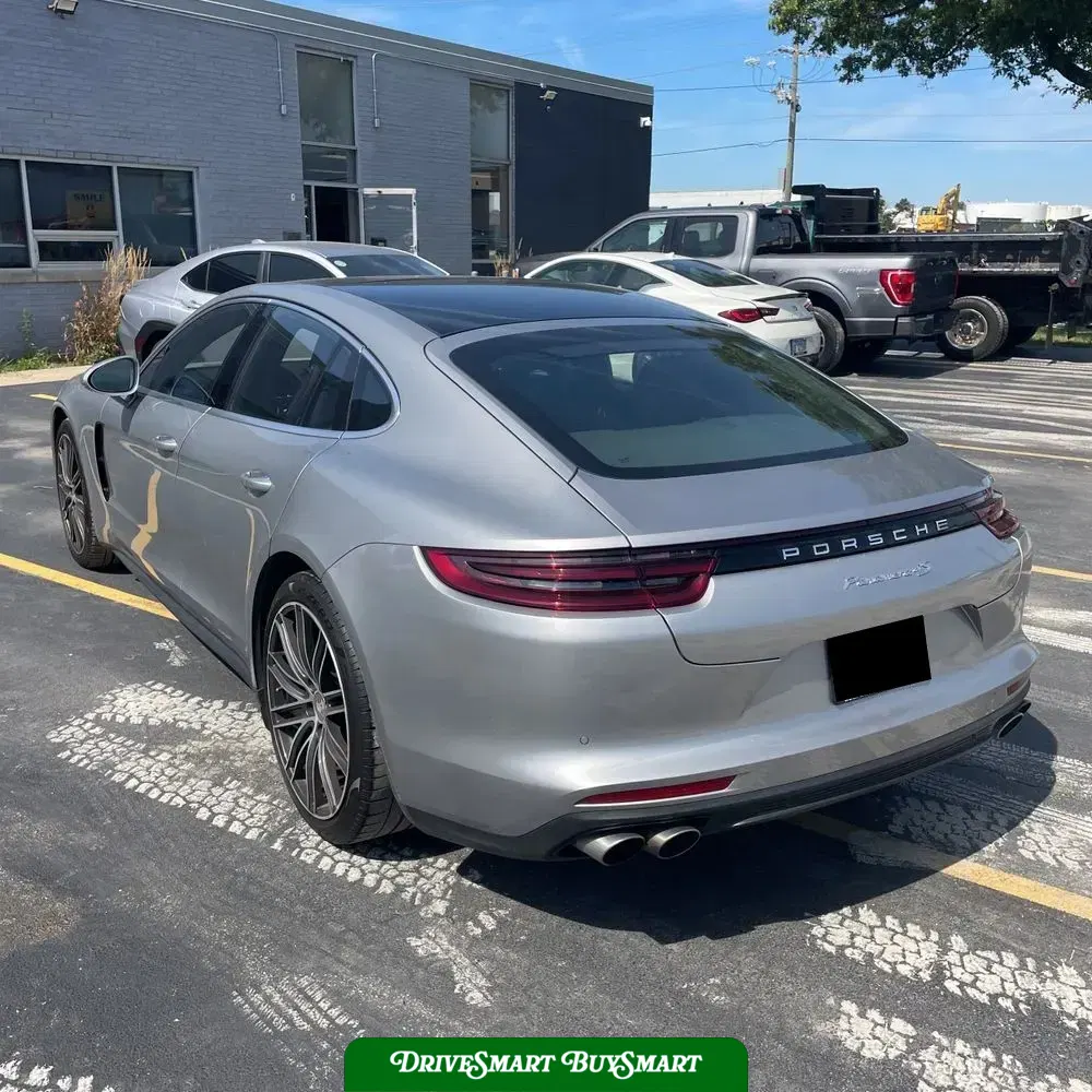 2018 Porsche Panamera 4S