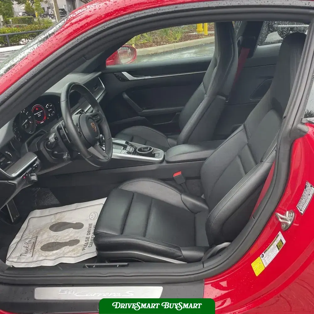 2020 Porsche 911 Carrera S