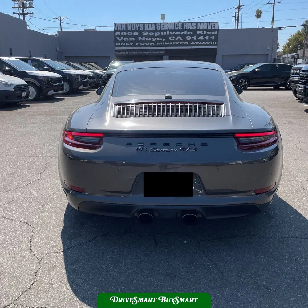 2019 Porsche 911 Carrera GTS