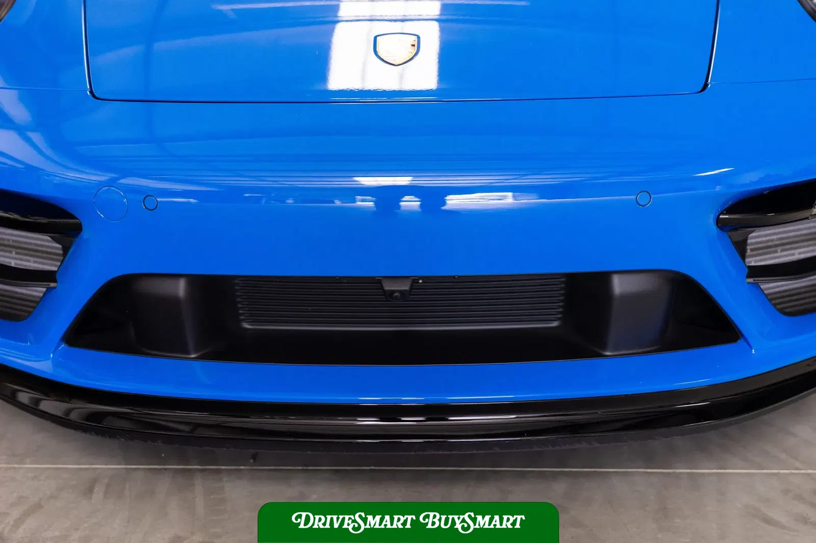 2024 Porsche 911 Carrera 4 GTS Coupe