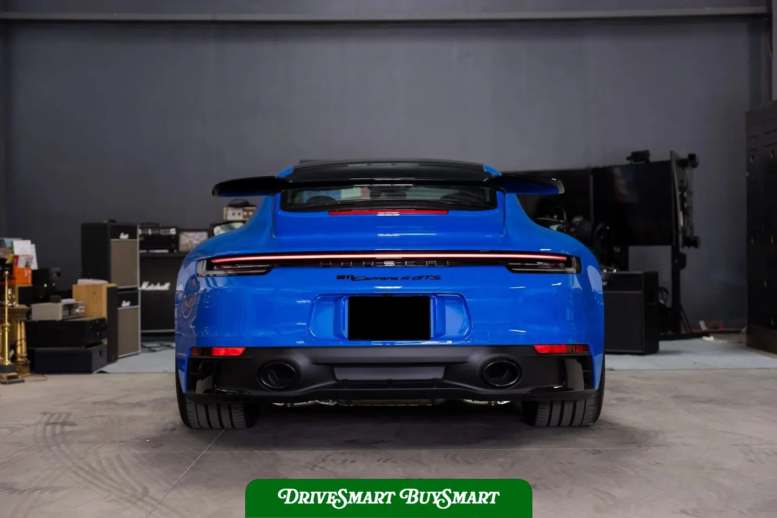 2024 Porsche 911 Carrera 4 GTS Coupe