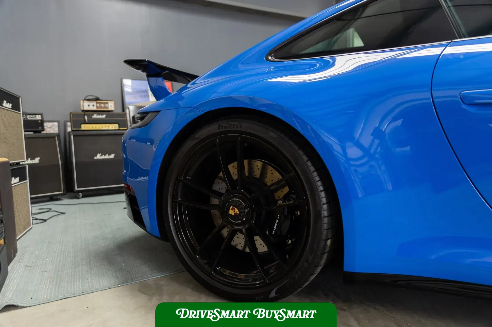 2024 Porsche 911 Carrera 4 GTS Coupe