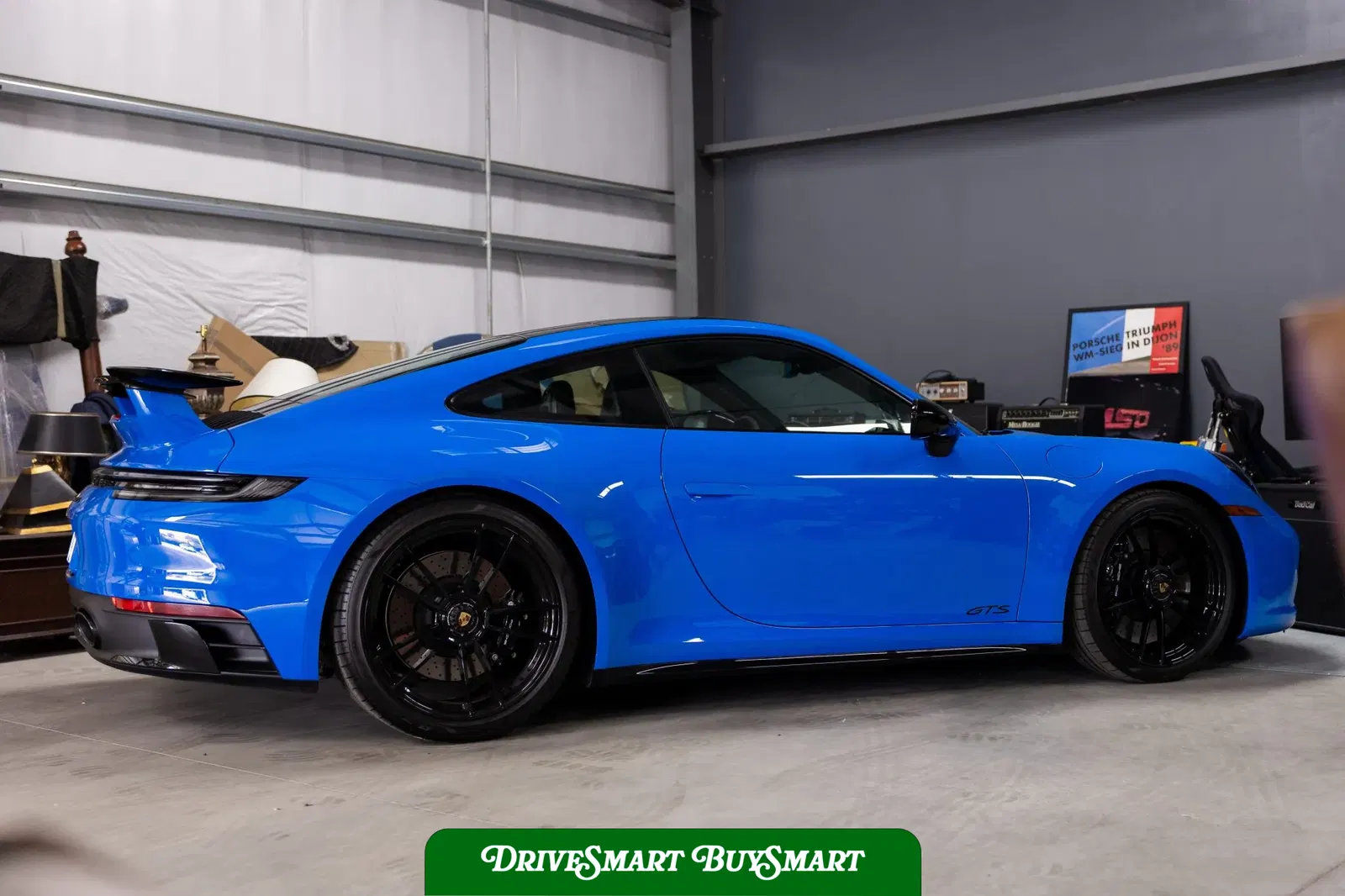 2024 Porsche 911 Carrera 4 GTS Coupe