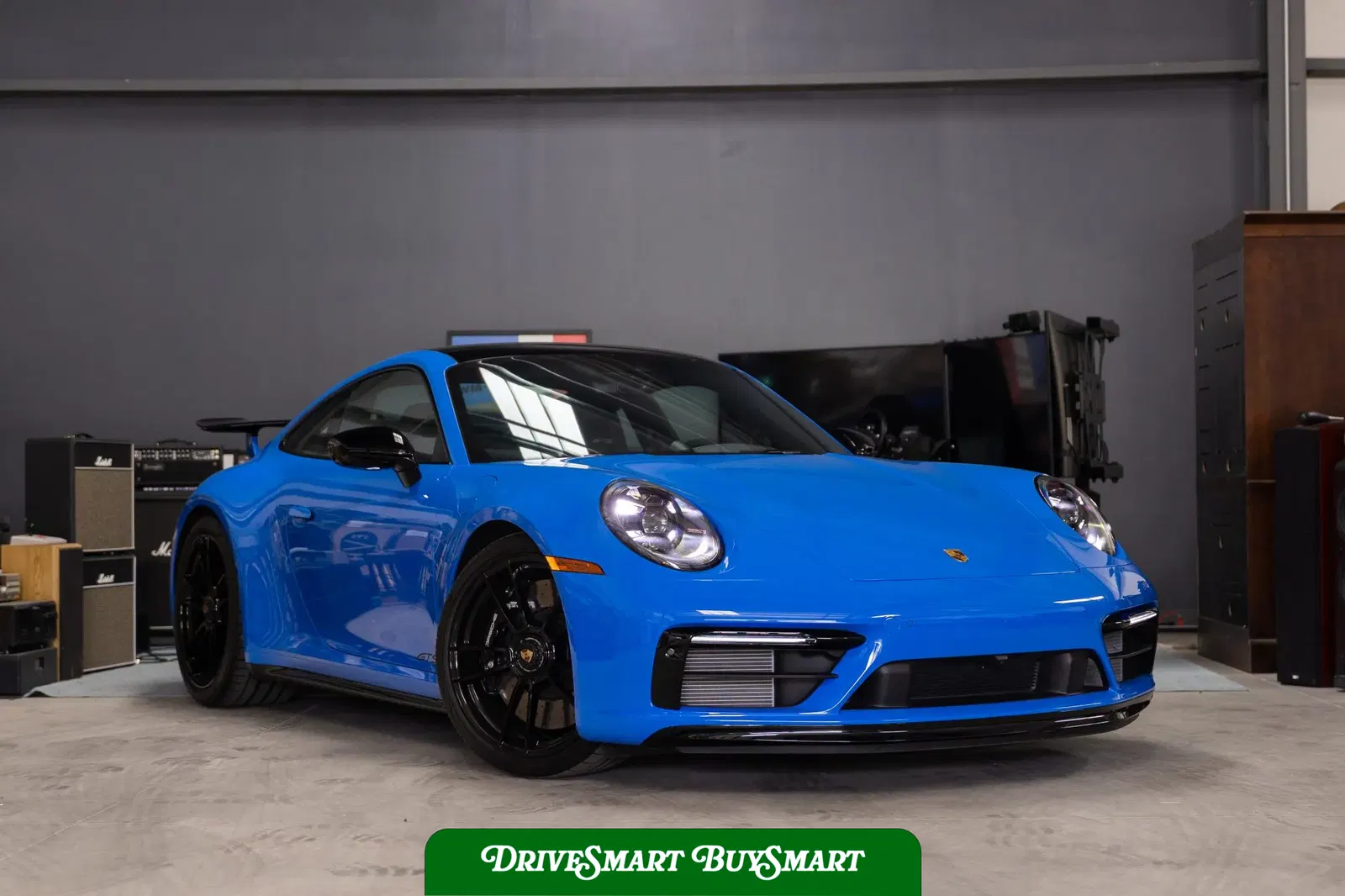 2024 Porsche 911 Carrera 4 GTS Coupe