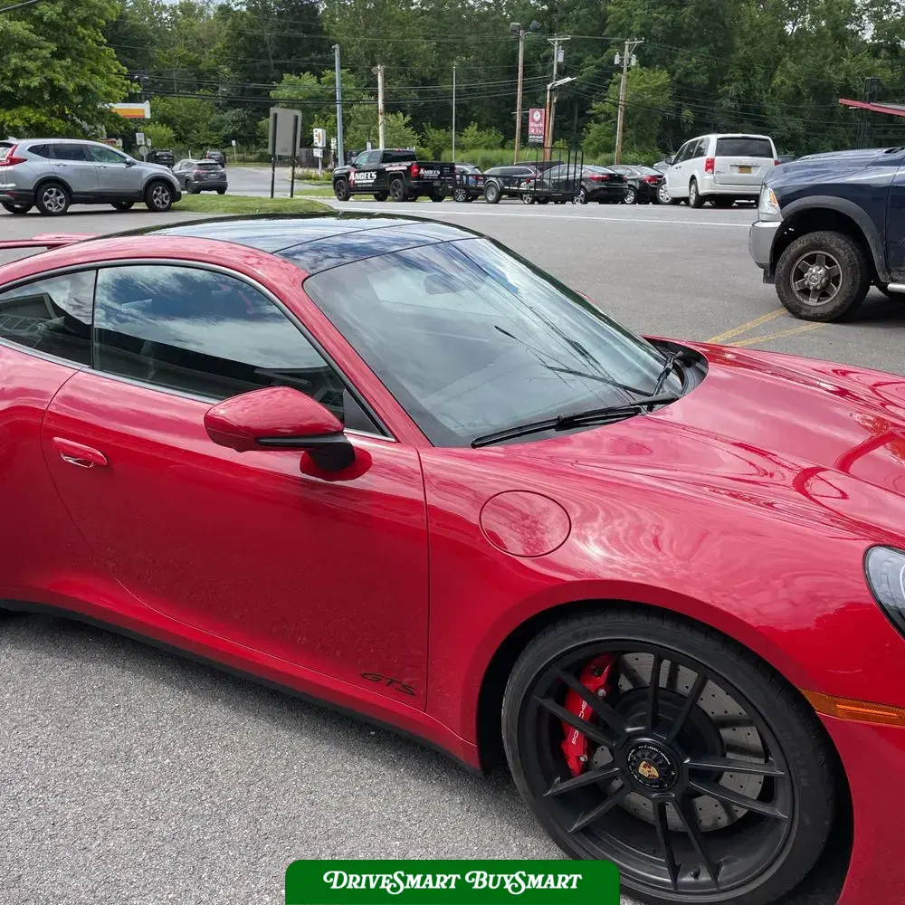 2022 Porsche 911 Carrera 4 GTS
