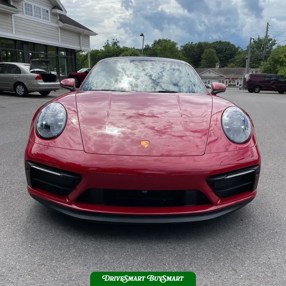 2022 Porsche 911 Carrera 4 GTS
