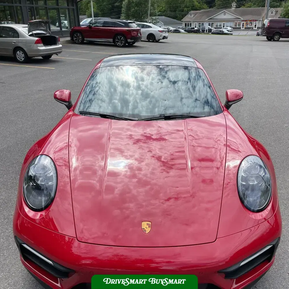 2022 Porsche 911 Carrera 4 GTS
