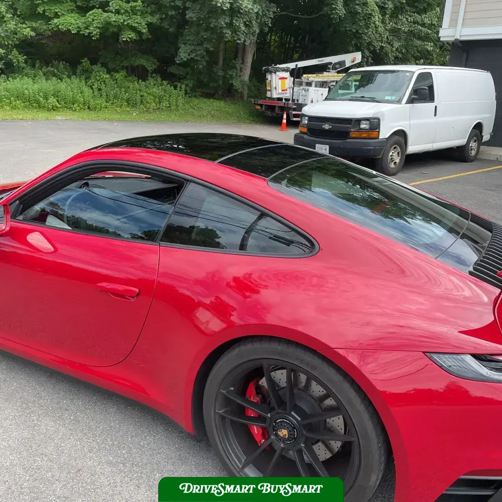 2022 Porsche 911 Carrera 4 GTS