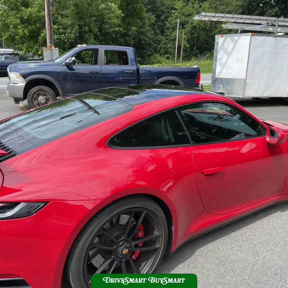 2022 Porsche 911 Carrera 4 GTS