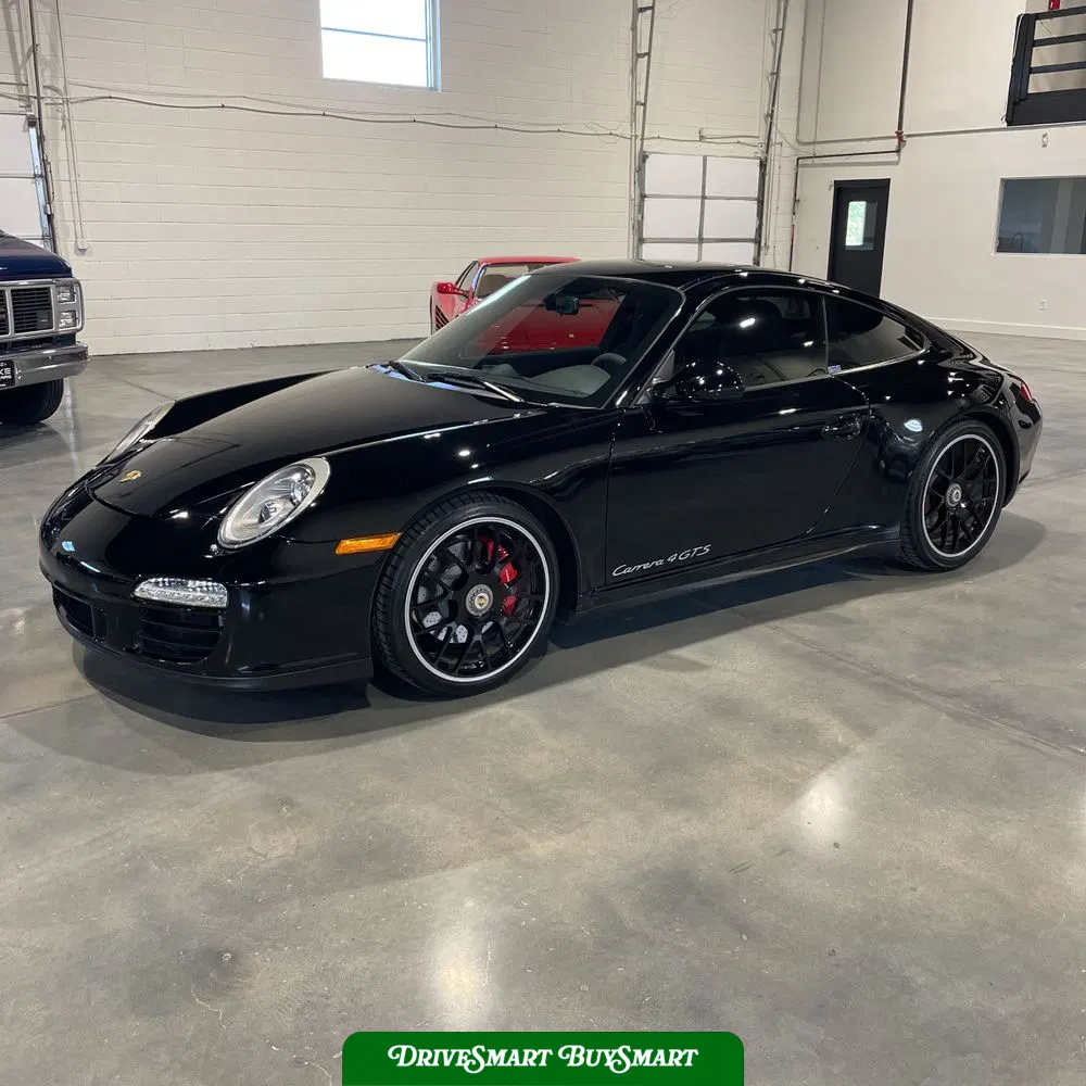 2012 Porsche 911 Carrera 4 GTS