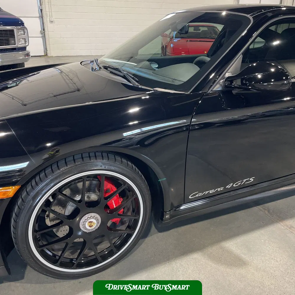 2012 Porsche 911 Carrera 4 GTS