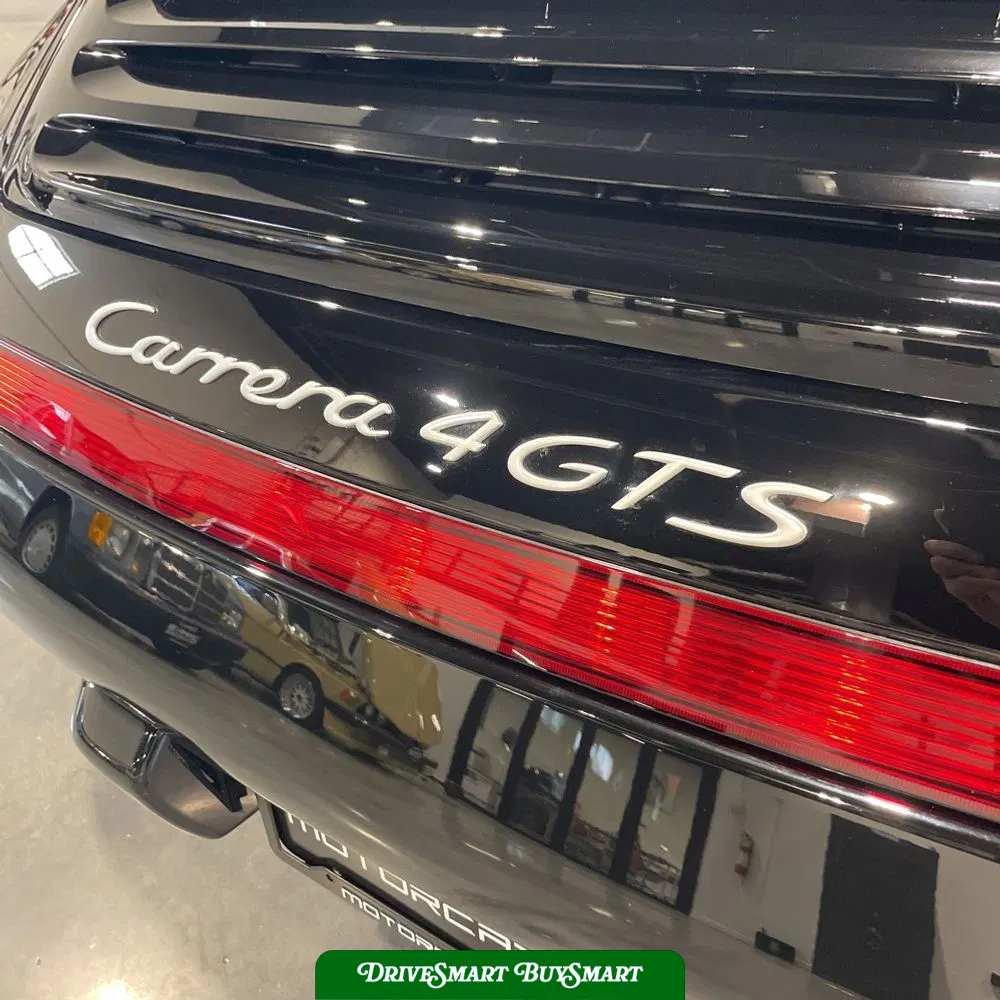 2012 Porsche 911 Carrera 4 GTS