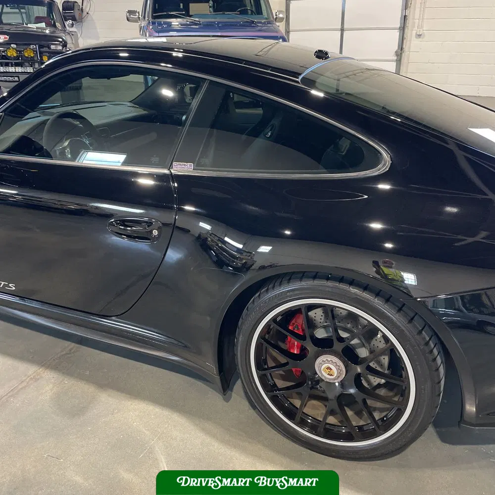 2012 Porsche 911 Carrera 4 GTS