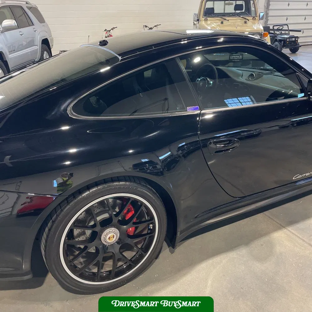 2012 Porsche 911 Carrera 4 GTS