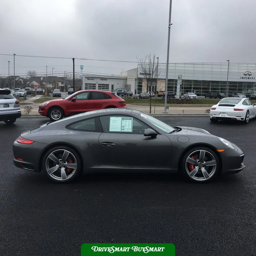 2017 Porsche 911 Carrera 2 S