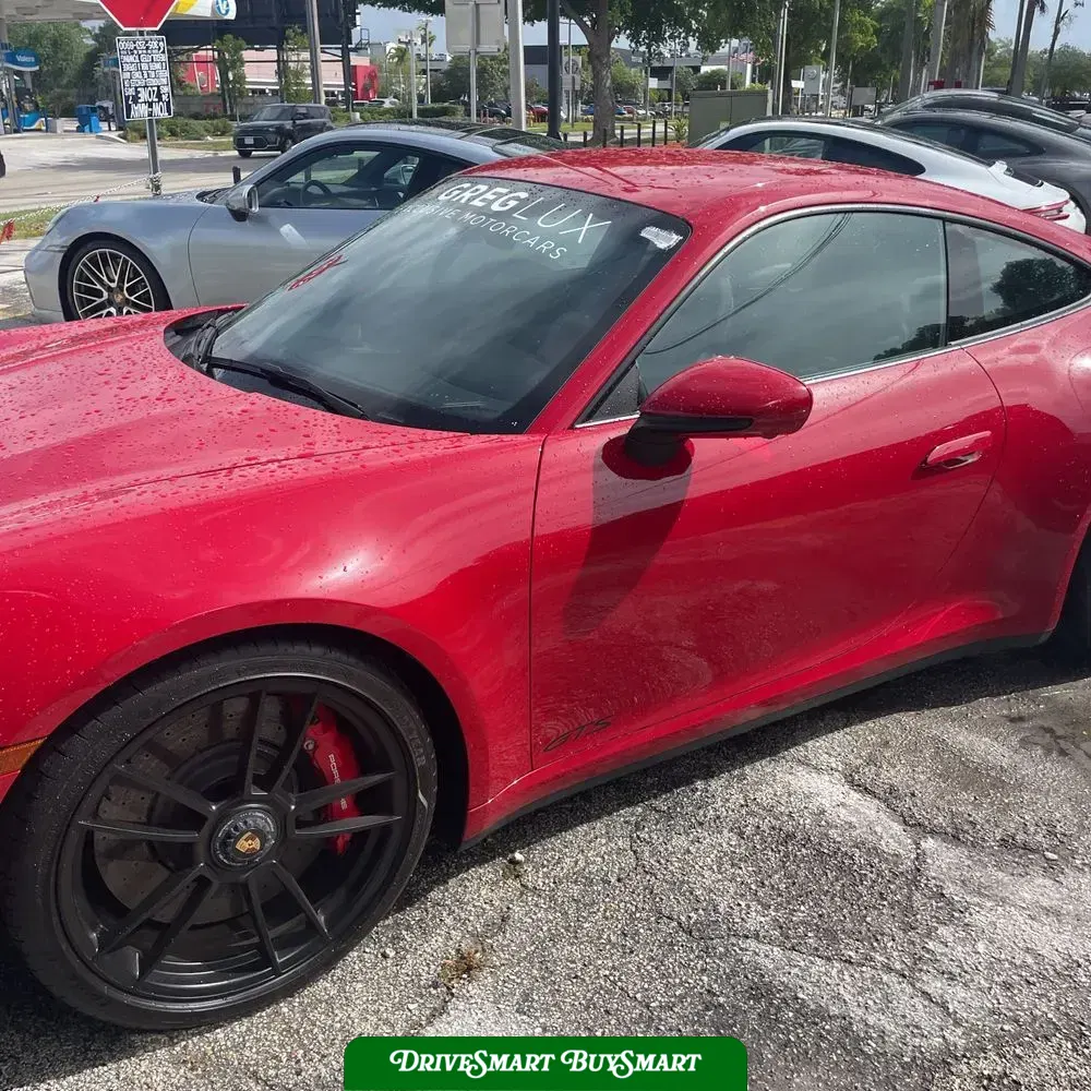2023 Porsche 911 Carrera 4 GTS