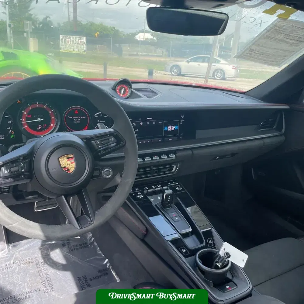 2023 Porsche 911 Carrera 4 GTS