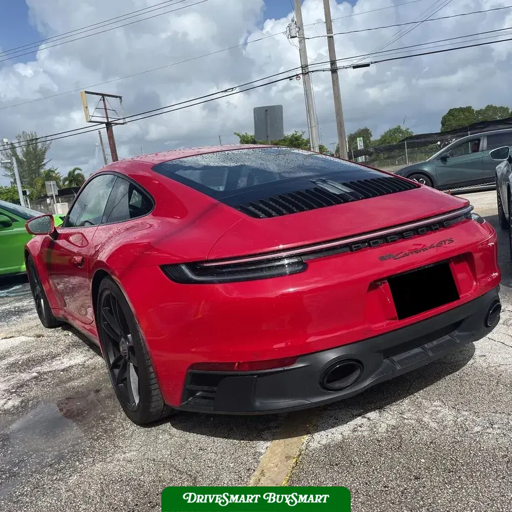2023 Porsche 911 Carrera 4 GTS