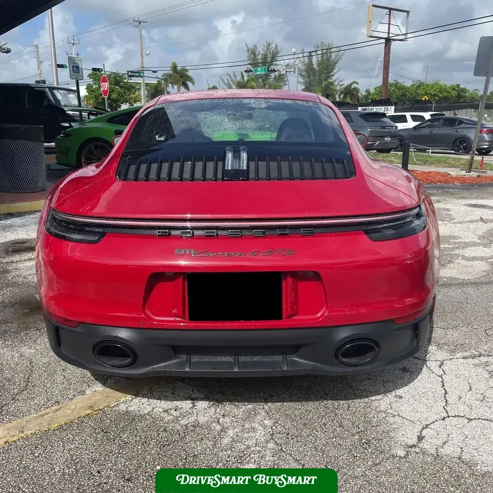 2023 Porsche 911 Carrera 4 GTS