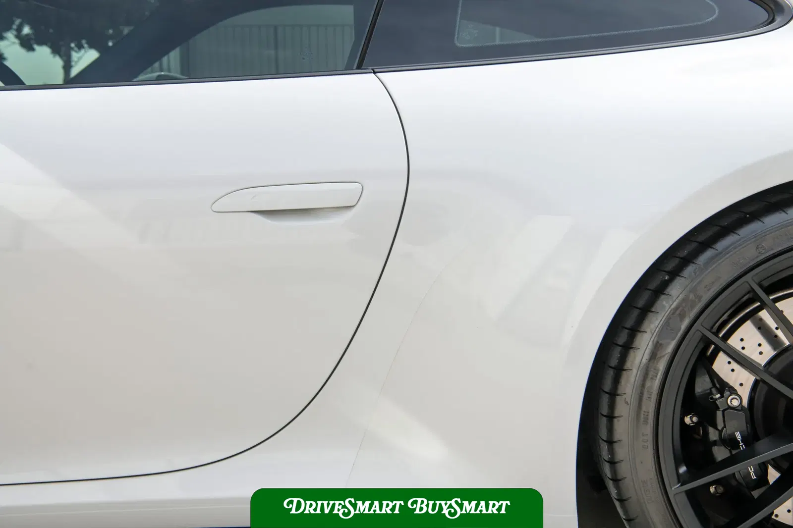 2023 Porsche 911 Carrera 4 GTS Coupe