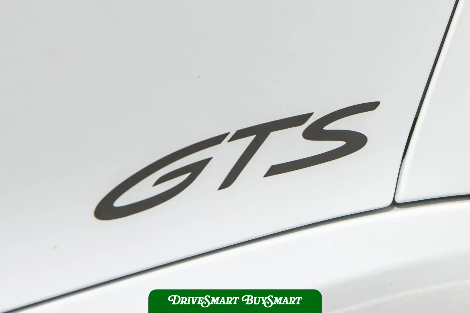2023 Porsche 911 Carrera 4 GTS Coupe