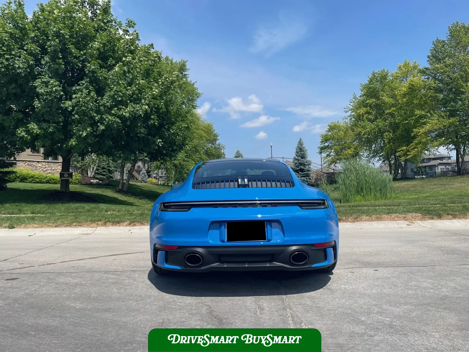 2022 Porsche 911 Carrera S Coupe 7-Speed