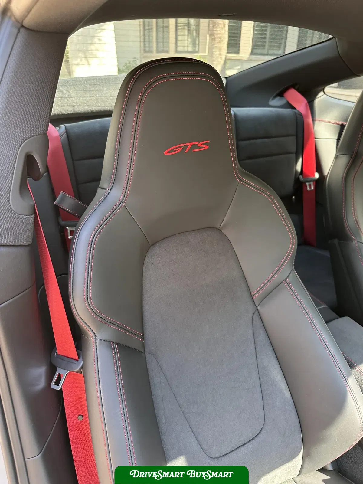 2022 Porsche 911 Carrera GTS Coupe
