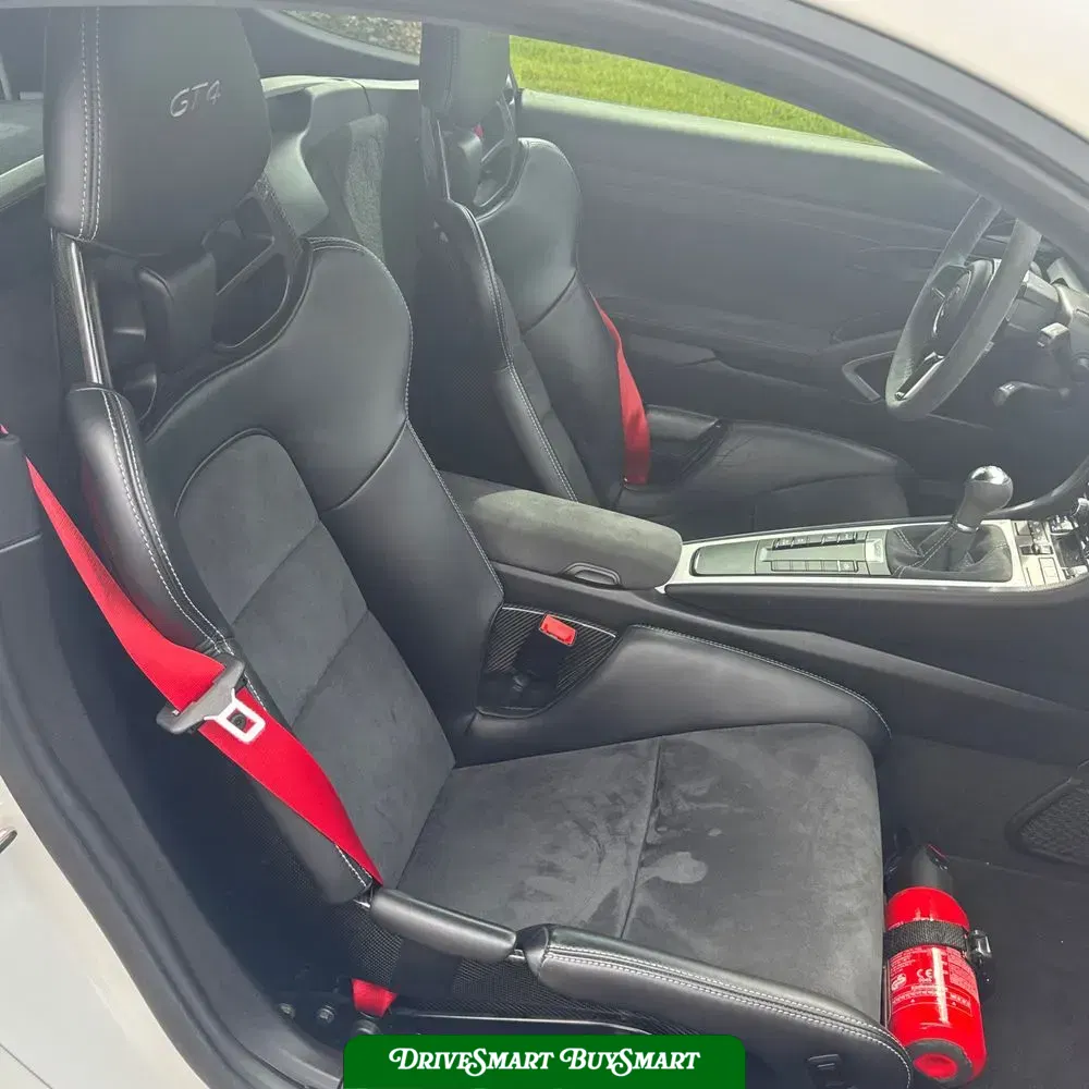 2016 Porsche Cayman GT4
