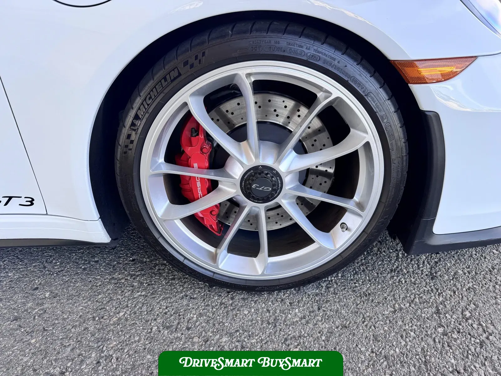 2018 Porsche 911 GT3 6-Speed