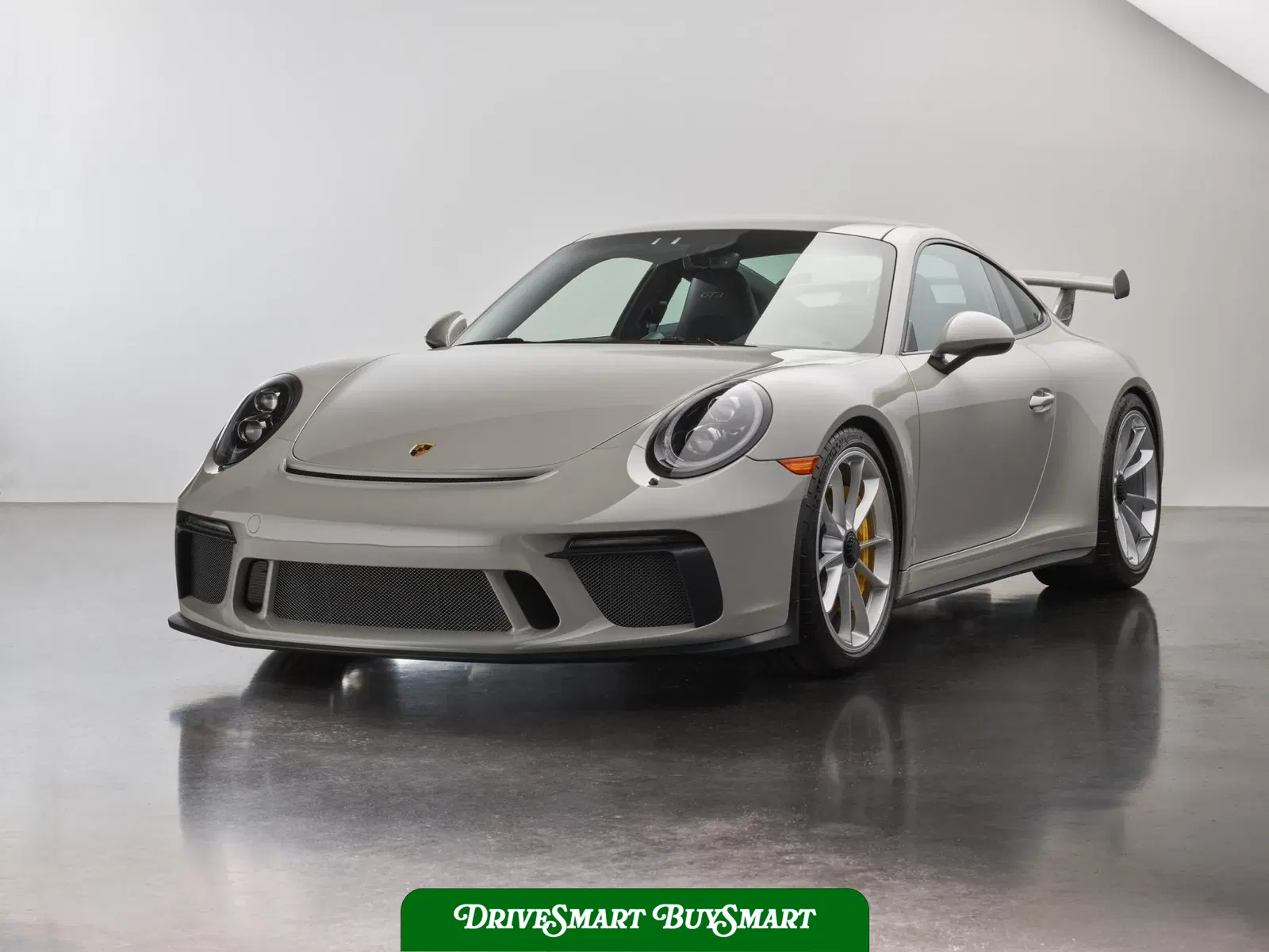 Fashion Grey 2018 Porsche 911 GT3 6-Speed